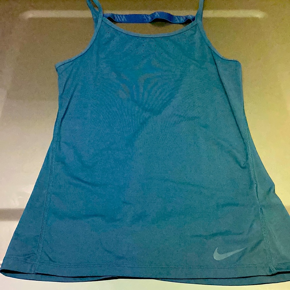 Nike workout tank (XS)